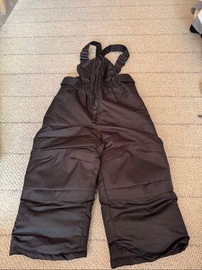 Cat & Jack Black Toddler Snow Bib size 18M